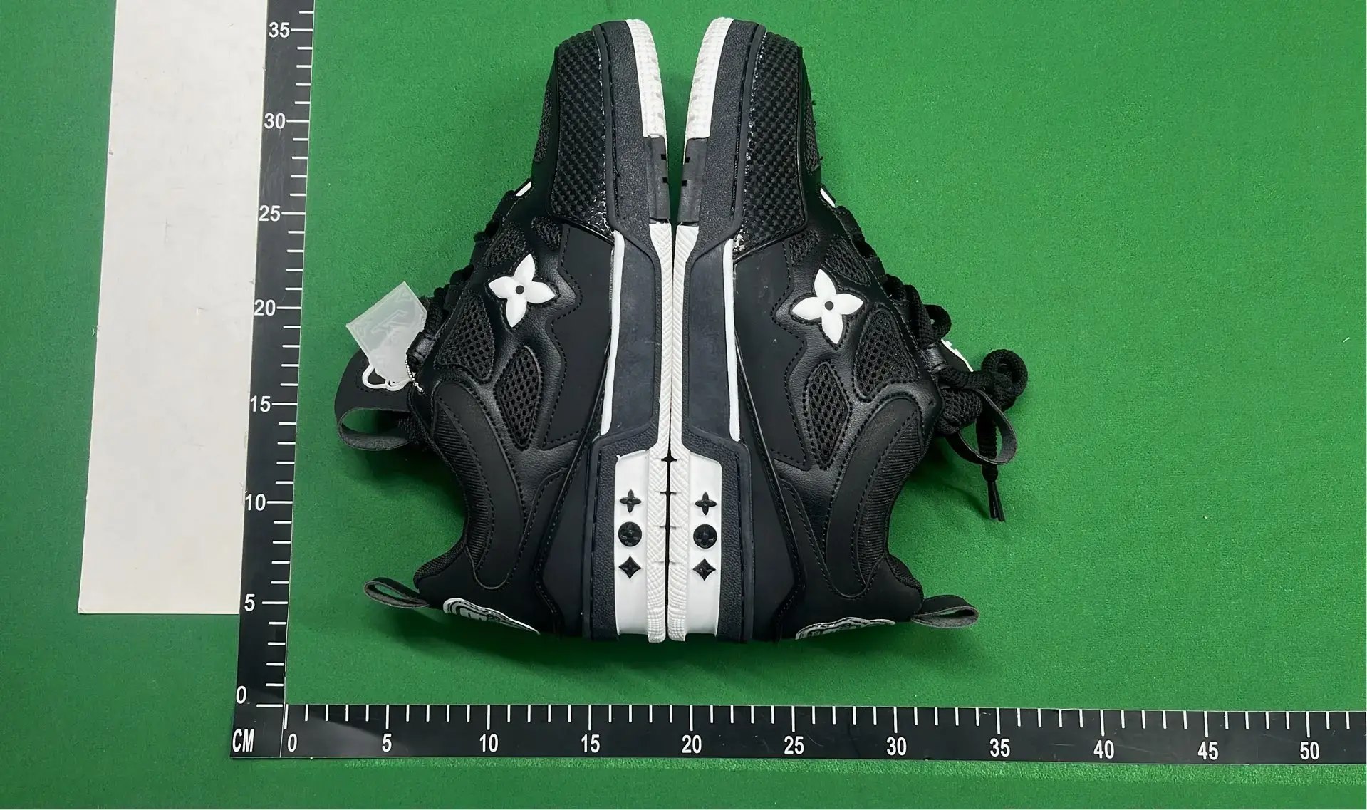 LV Trainer/Skate（33+ Styles）