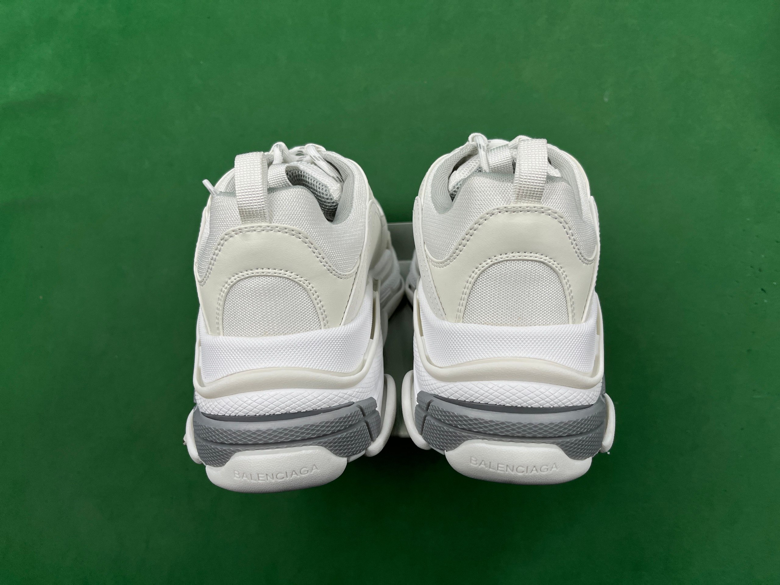  Balenciaga Track     - 3