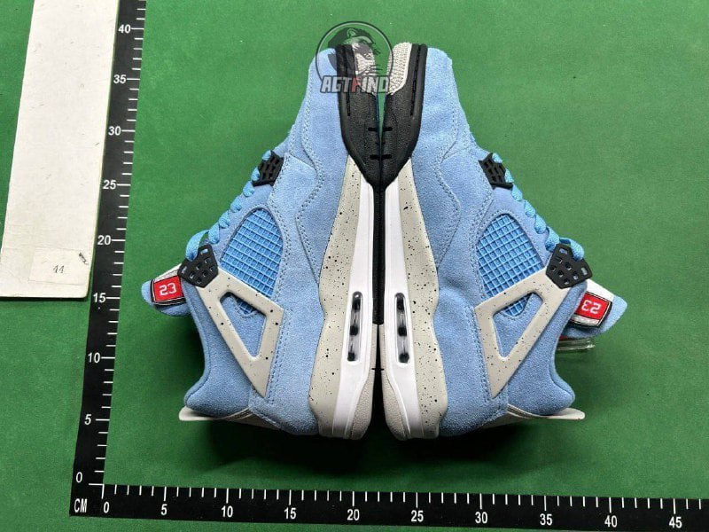 Nike AJ4 - 5