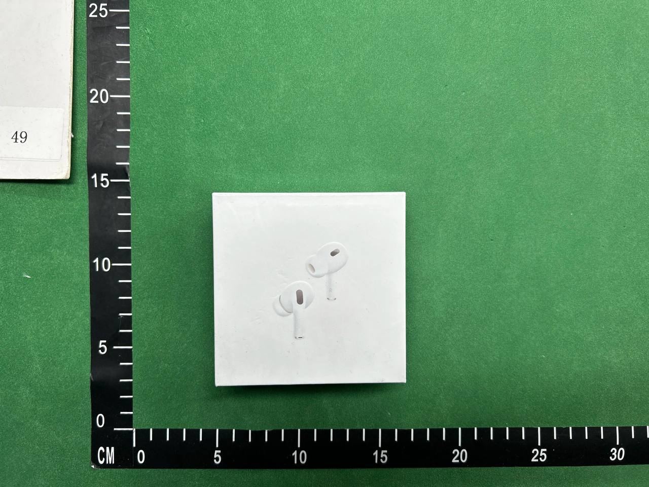 AirPods       - 4
