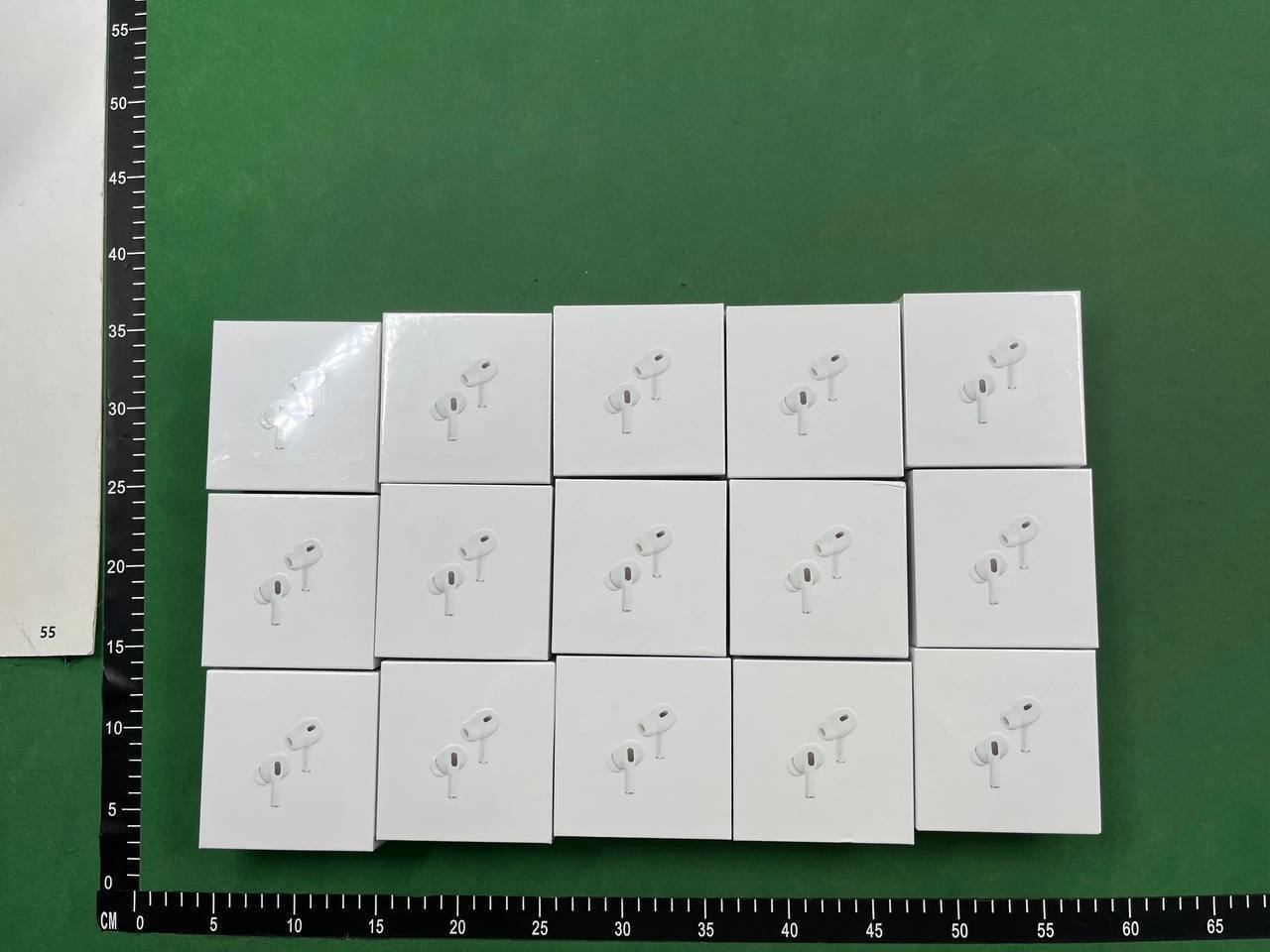 AirPods/ pro 2 - 4