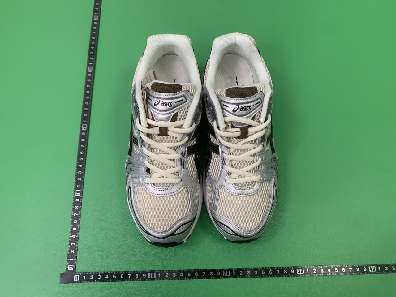 ASICS Gel-Kayano 14 - 2