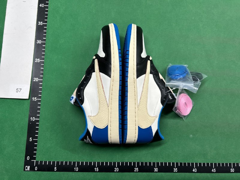 Air Jordan 1 Shoes Low - 2