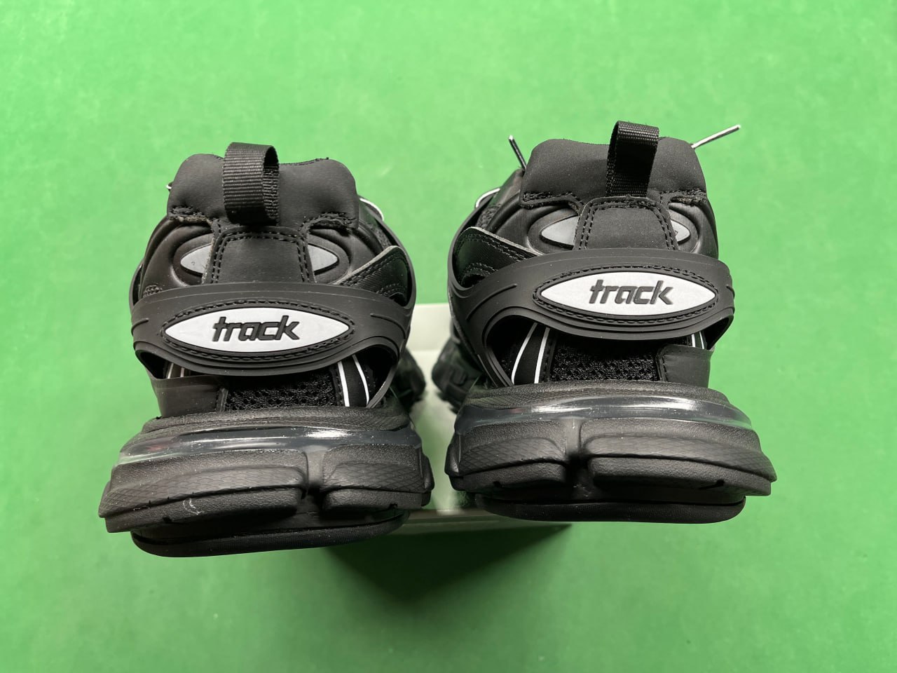 Balenciaga Track Be - 4