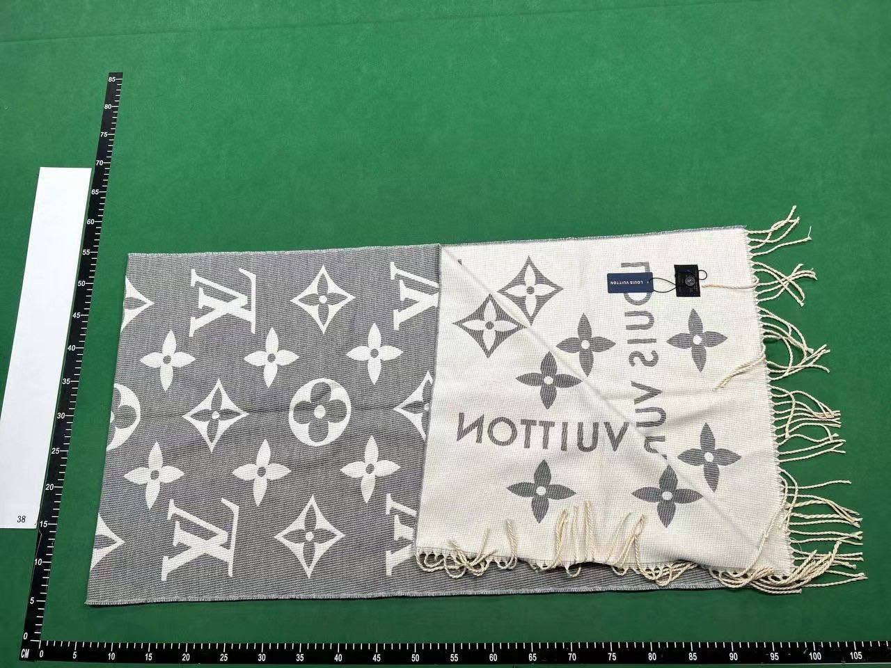 Burberry/LV/Fendi Scarf（20+ style） - 4