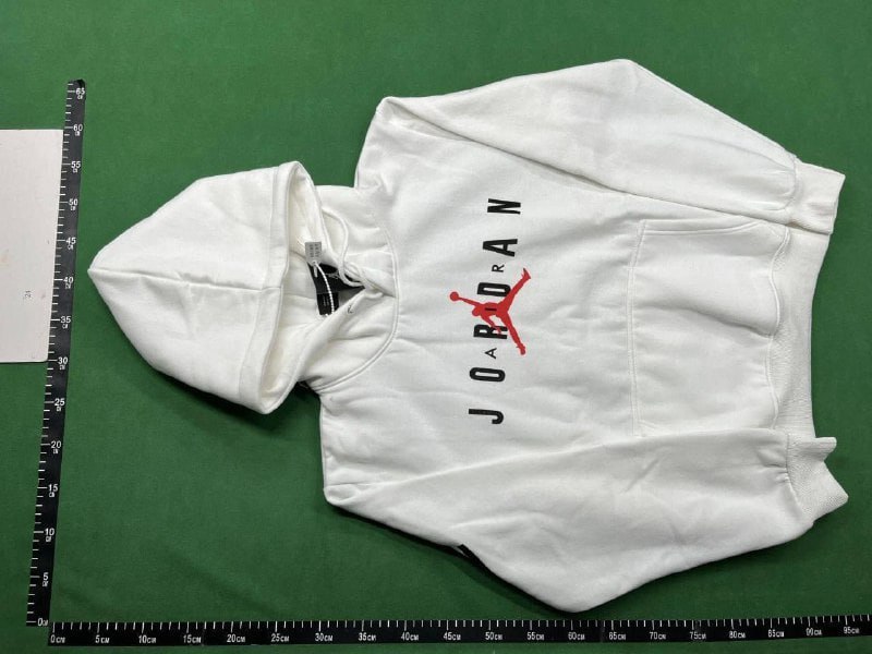Jordan hoodie  (40 CP) - 4