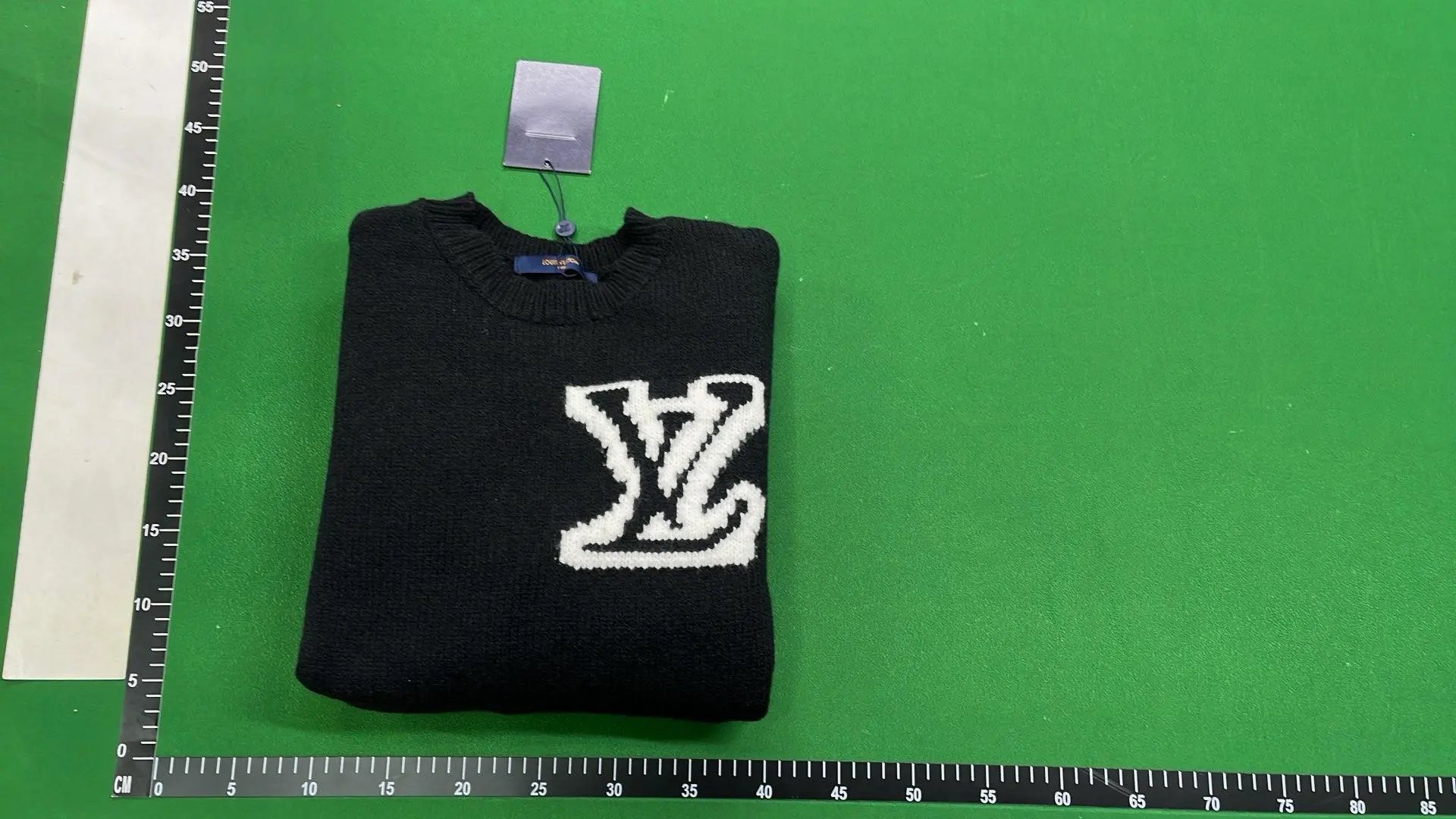 LV sweater - 4