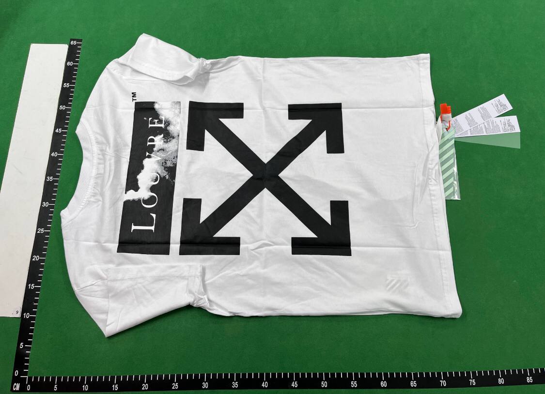 OFF-White T-Shirt  - 4