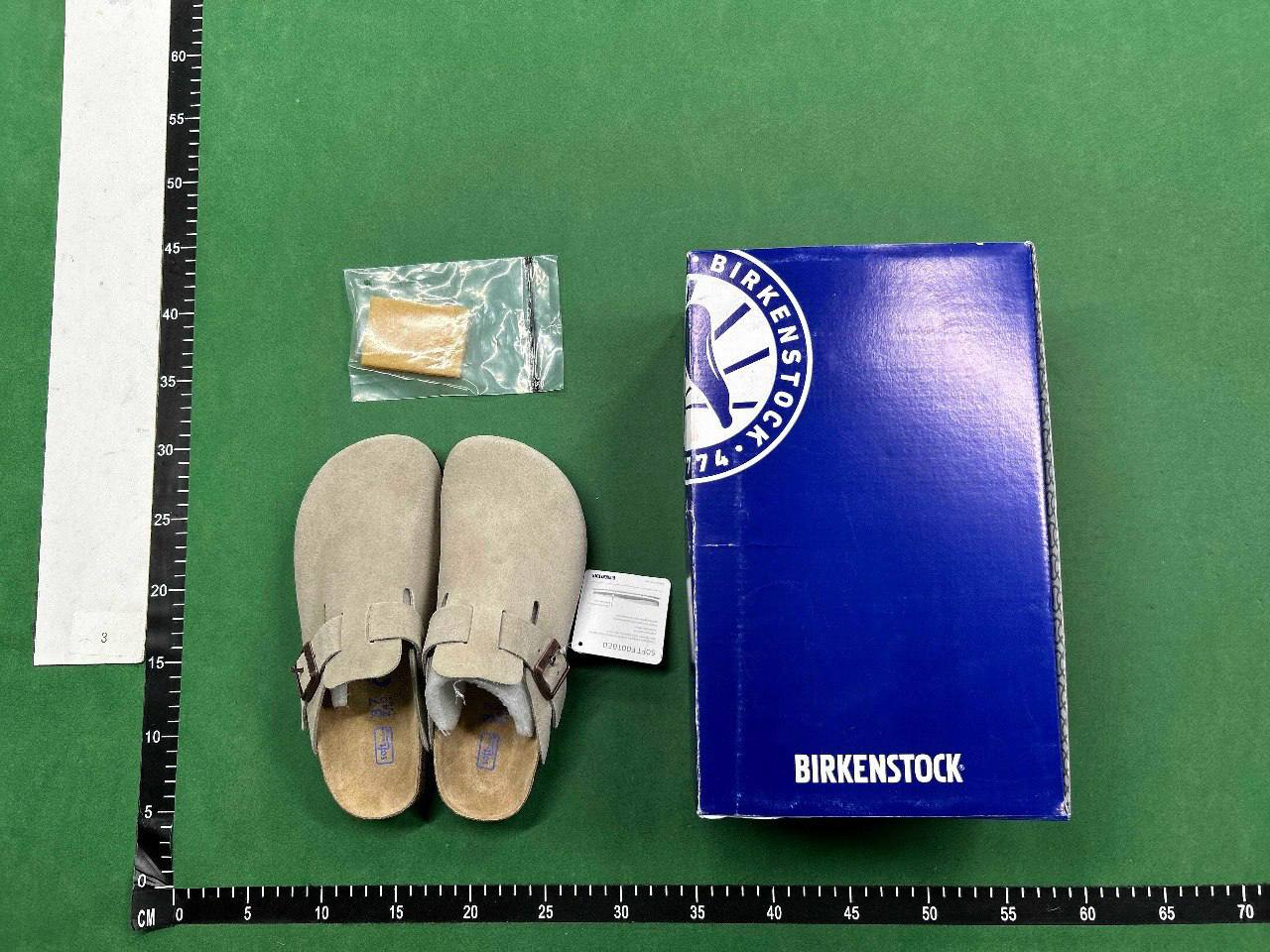    BIRKENSTOCK Plush Slippers - 5