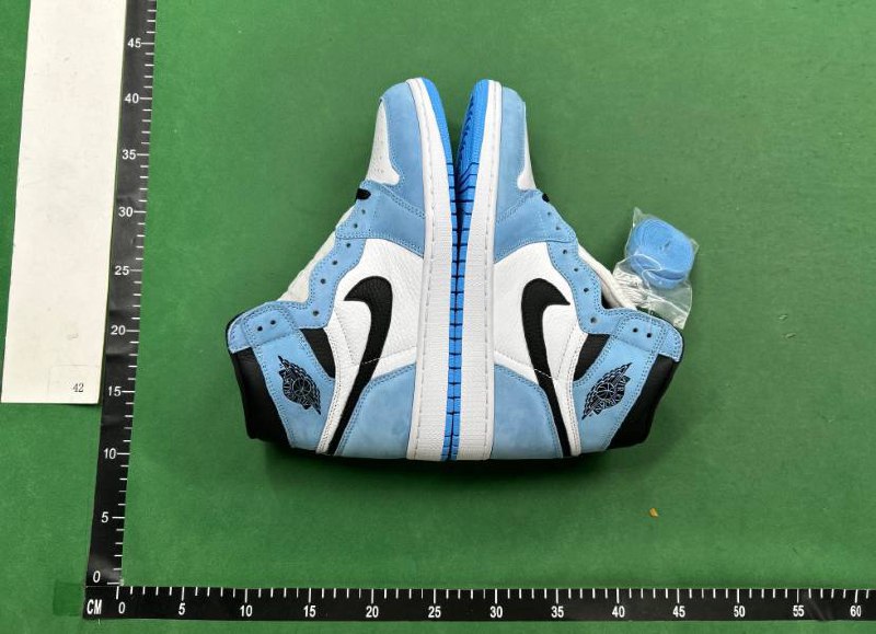 Nike Jordan 1  - 2