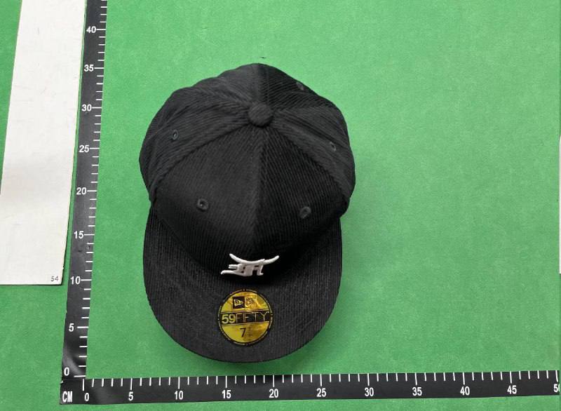 NEW Era Caps - 2