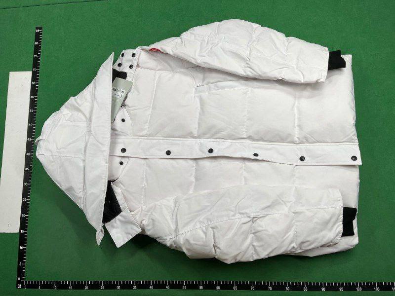 Canada Gooes Jacket - 3