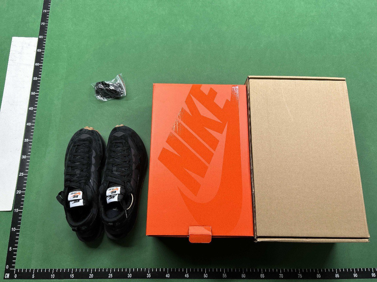  nike sacai shoes - 5