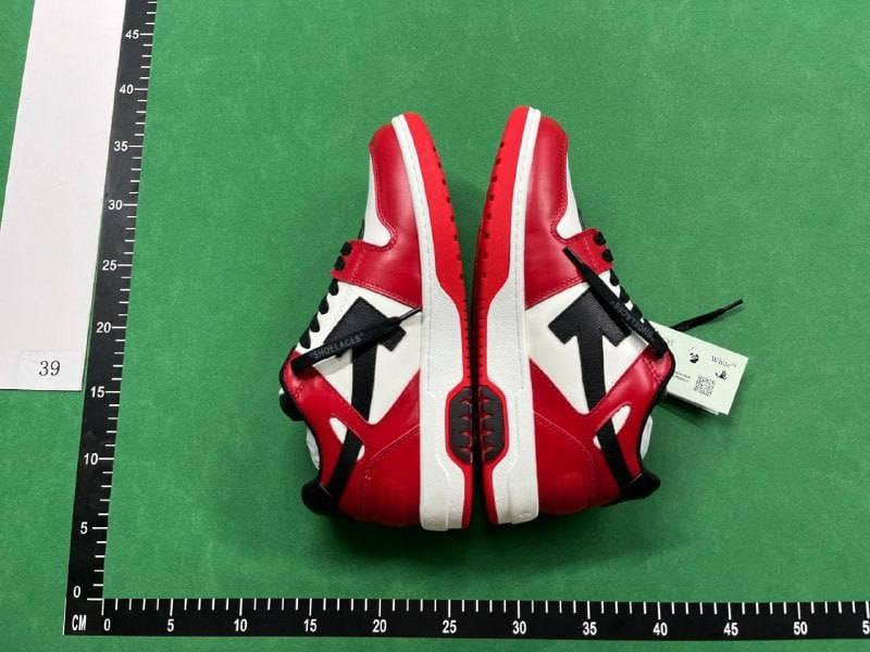  Off white shoes  (40 CP) - 5