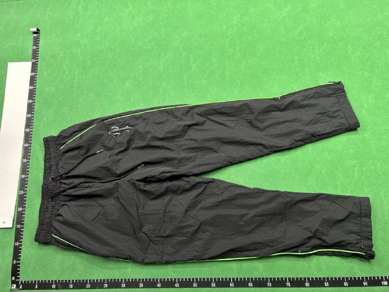 Trapstar tracksuit  (39 CP) ????Price:¥350 ≈ $48.61 - 5