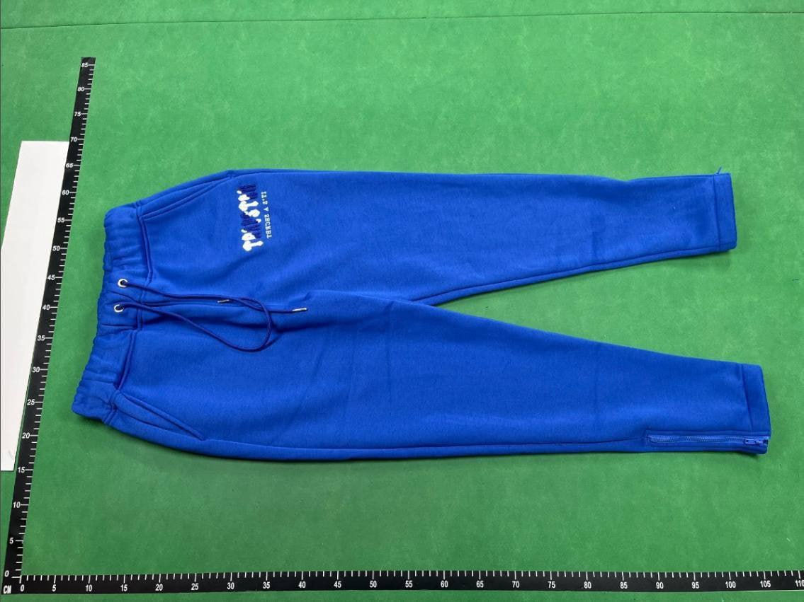 Trapstar suit  (39 CP) - 4