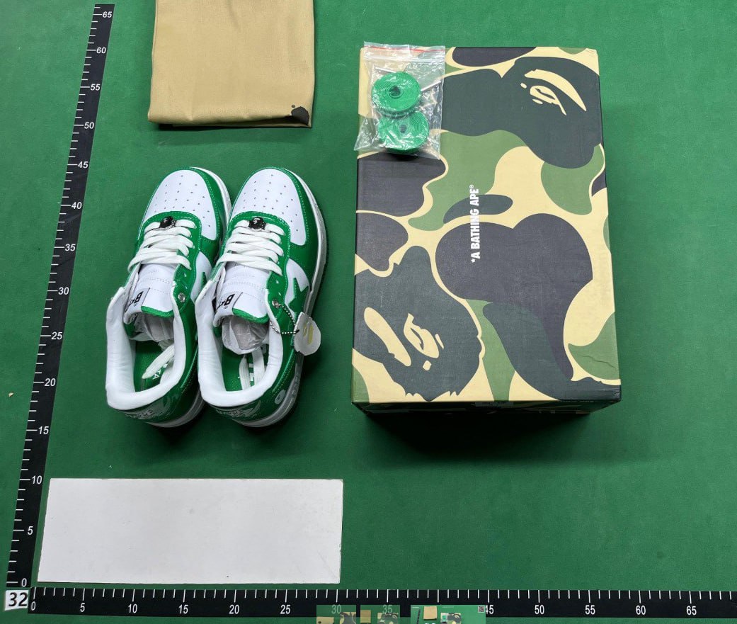 A Bathing Ape Bape  collection 3 - 4