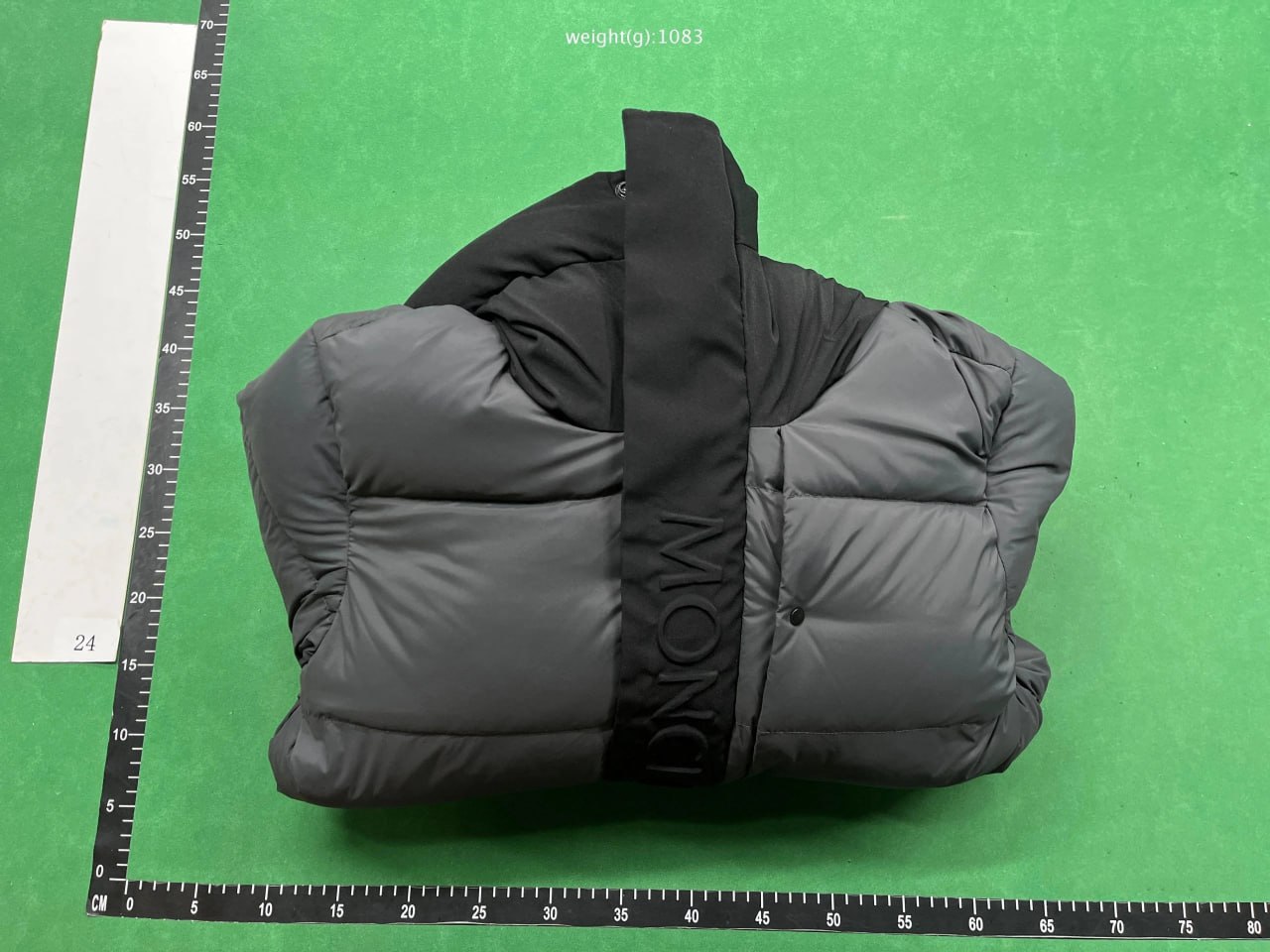 11 original Moncler Down Jacket - 3
