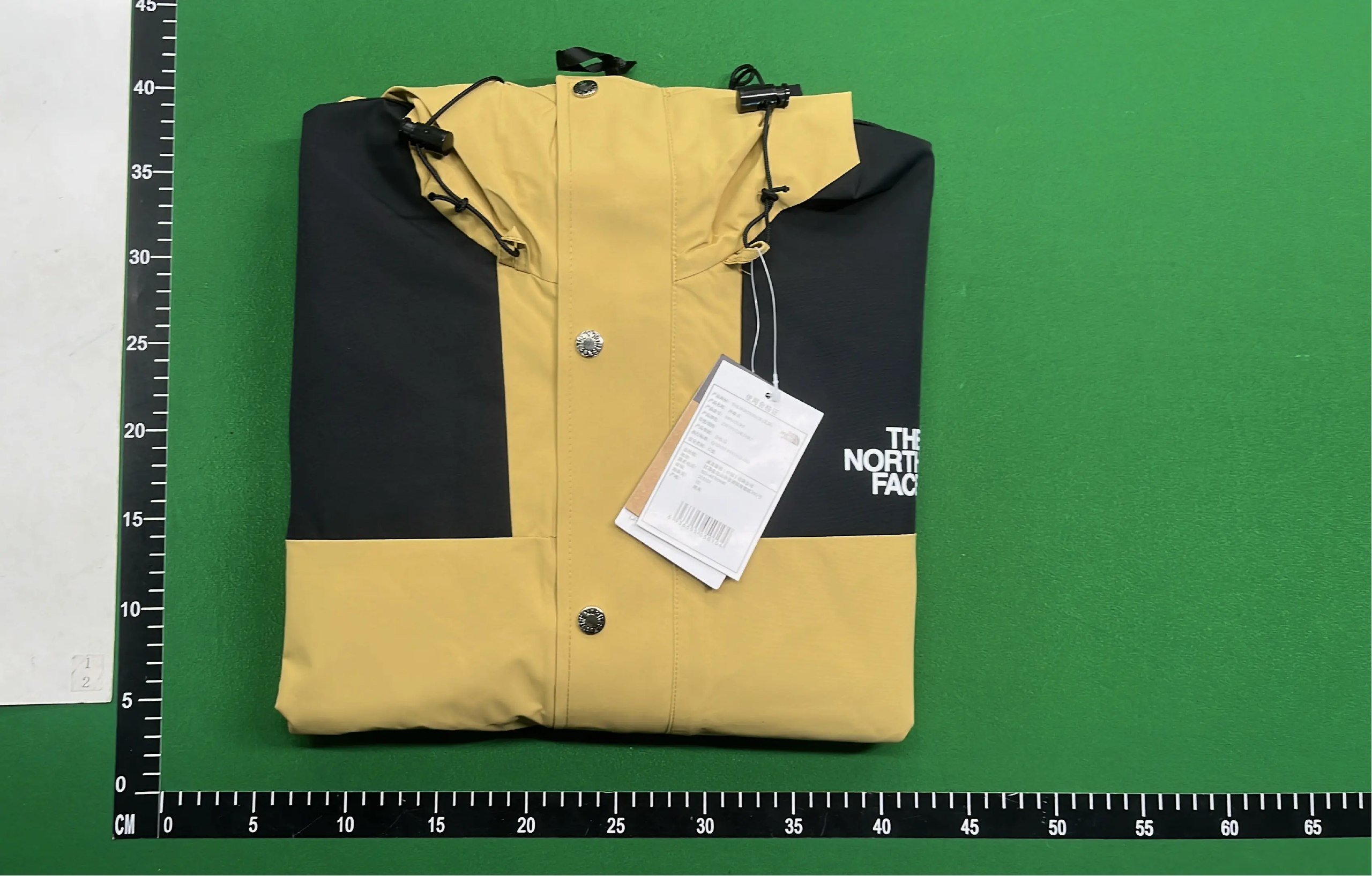 The North Face Outdoor jacket #TheNorthFace #Outdoorjacket - 4