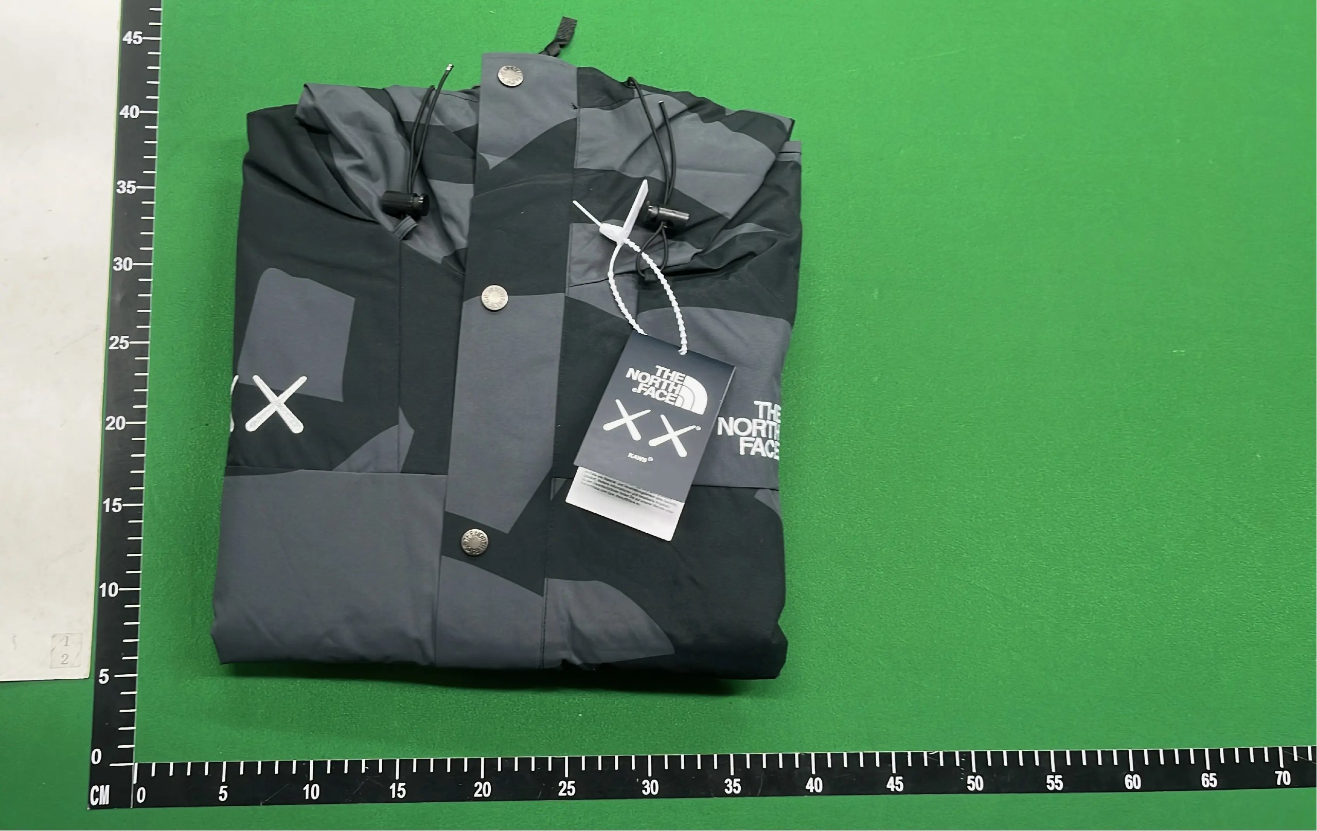 The North Face Outdoor jacket #TheNorthFace #Outdoorjacket - 4