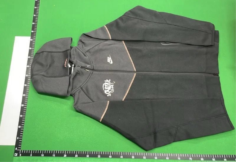 Nike set    (40 CP) - 2