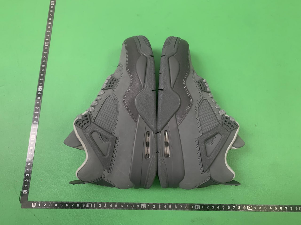 Air Jordan 4  - 3