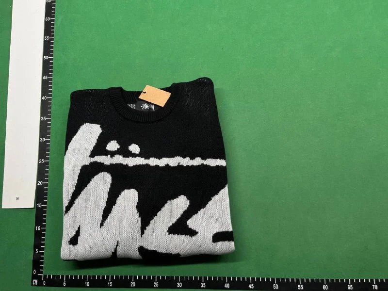  Stussy Sweatshirt - 4