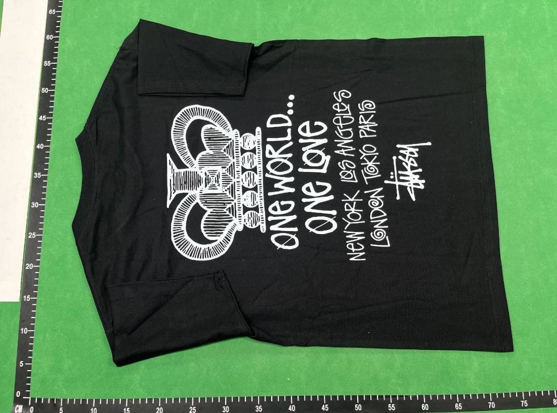  Stussy T-shirt   - 5