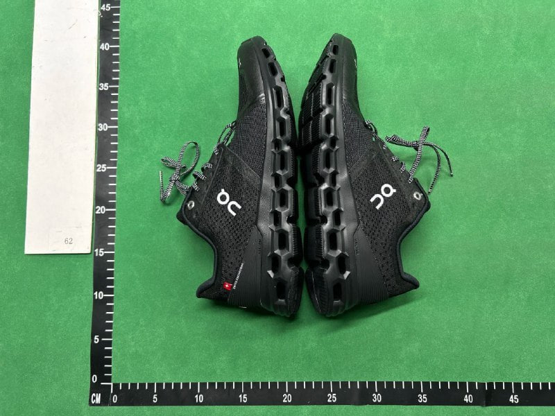 on cloud shoes(30CP) - 4