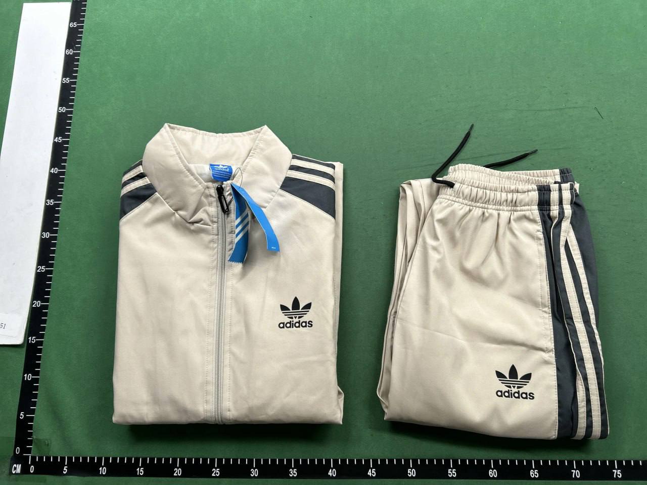Adidas suit  - 5
