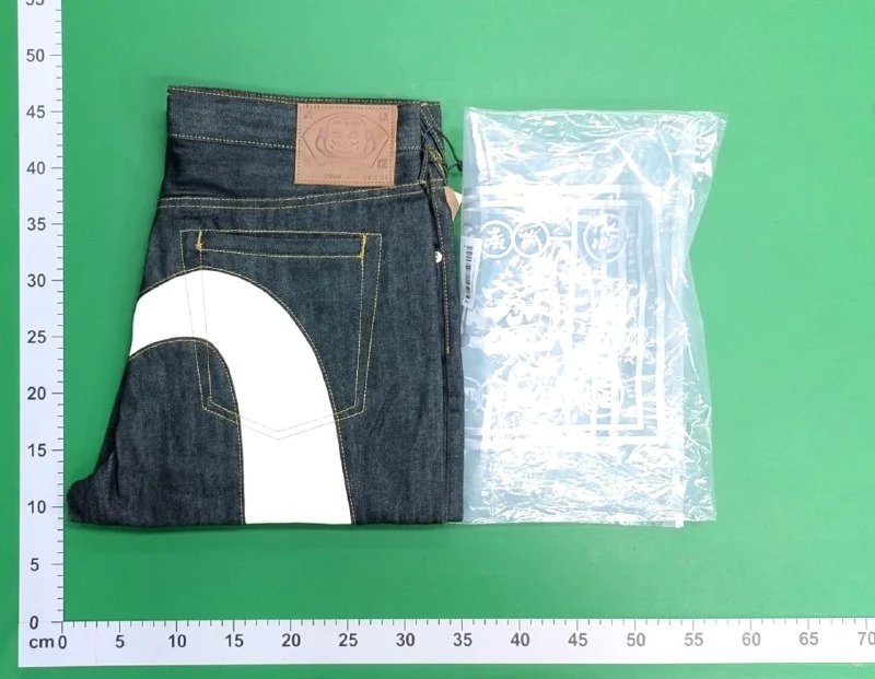 EVISU jeans - 4