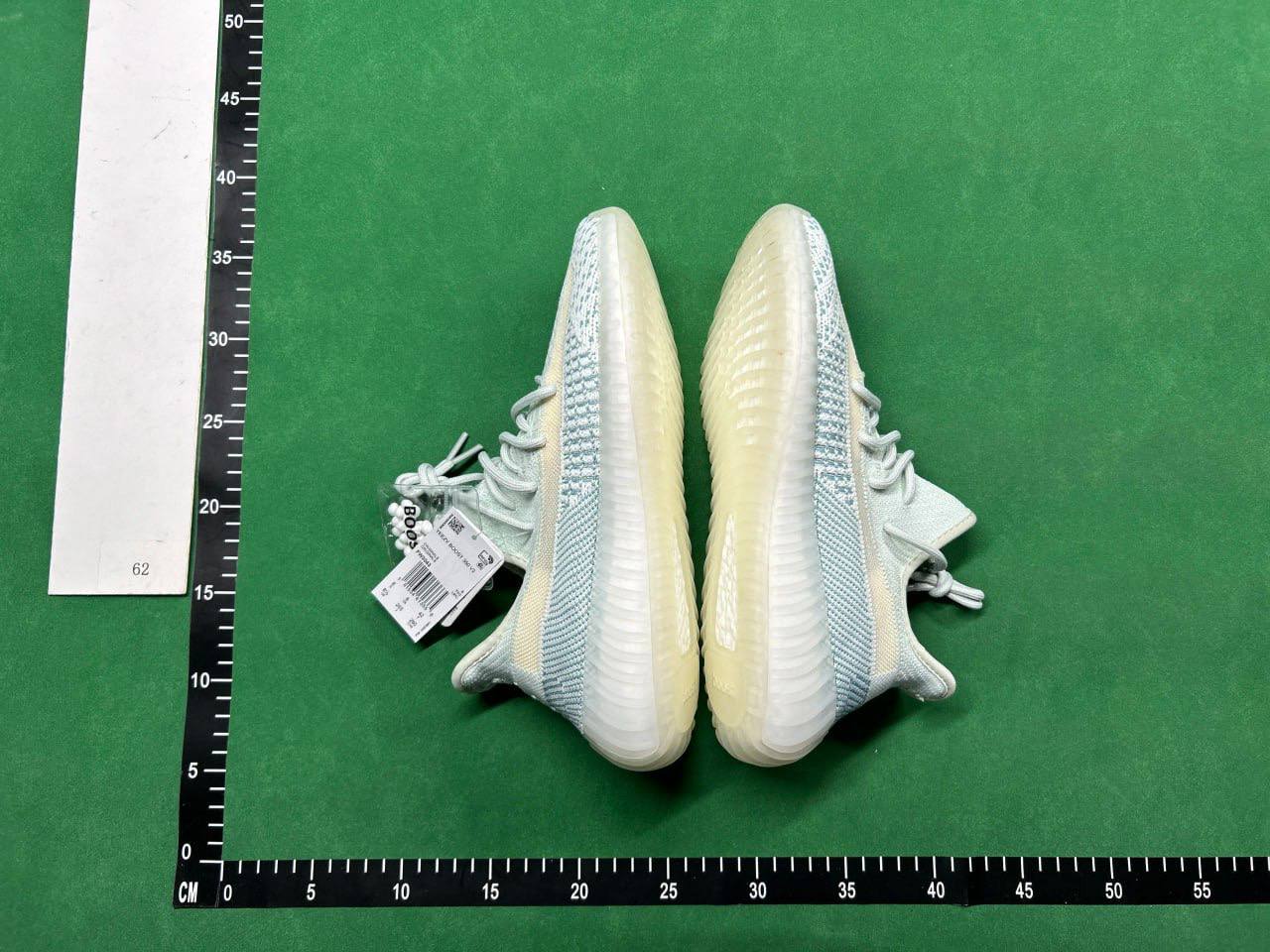 Yeezy   Boost   350V2 - 4