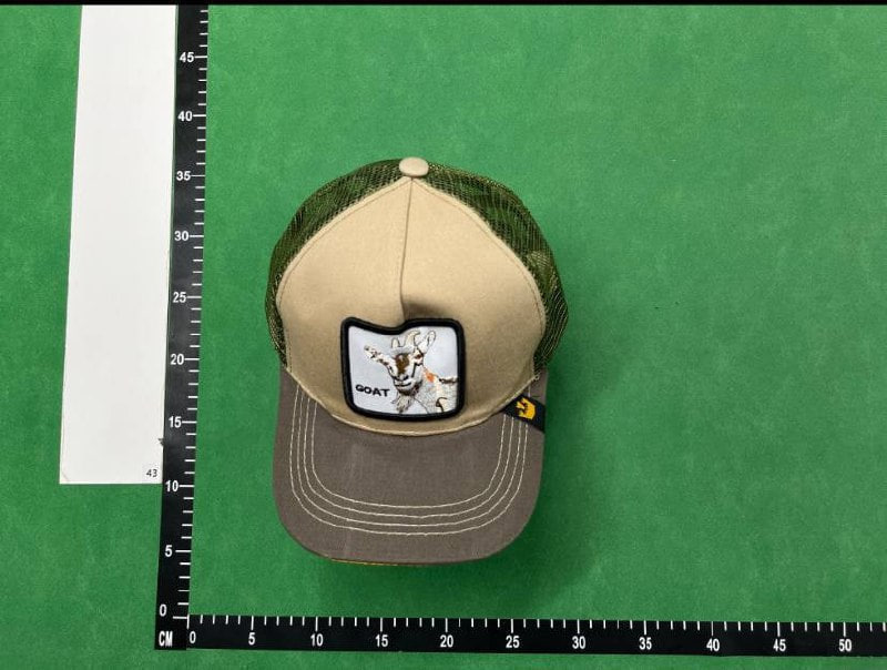 Animal baseball cap   (40 CP) - 2