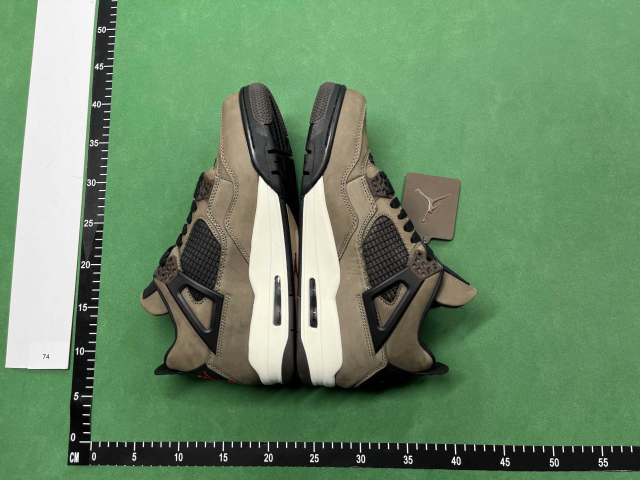 KXKZ  JORDAN4 - 3