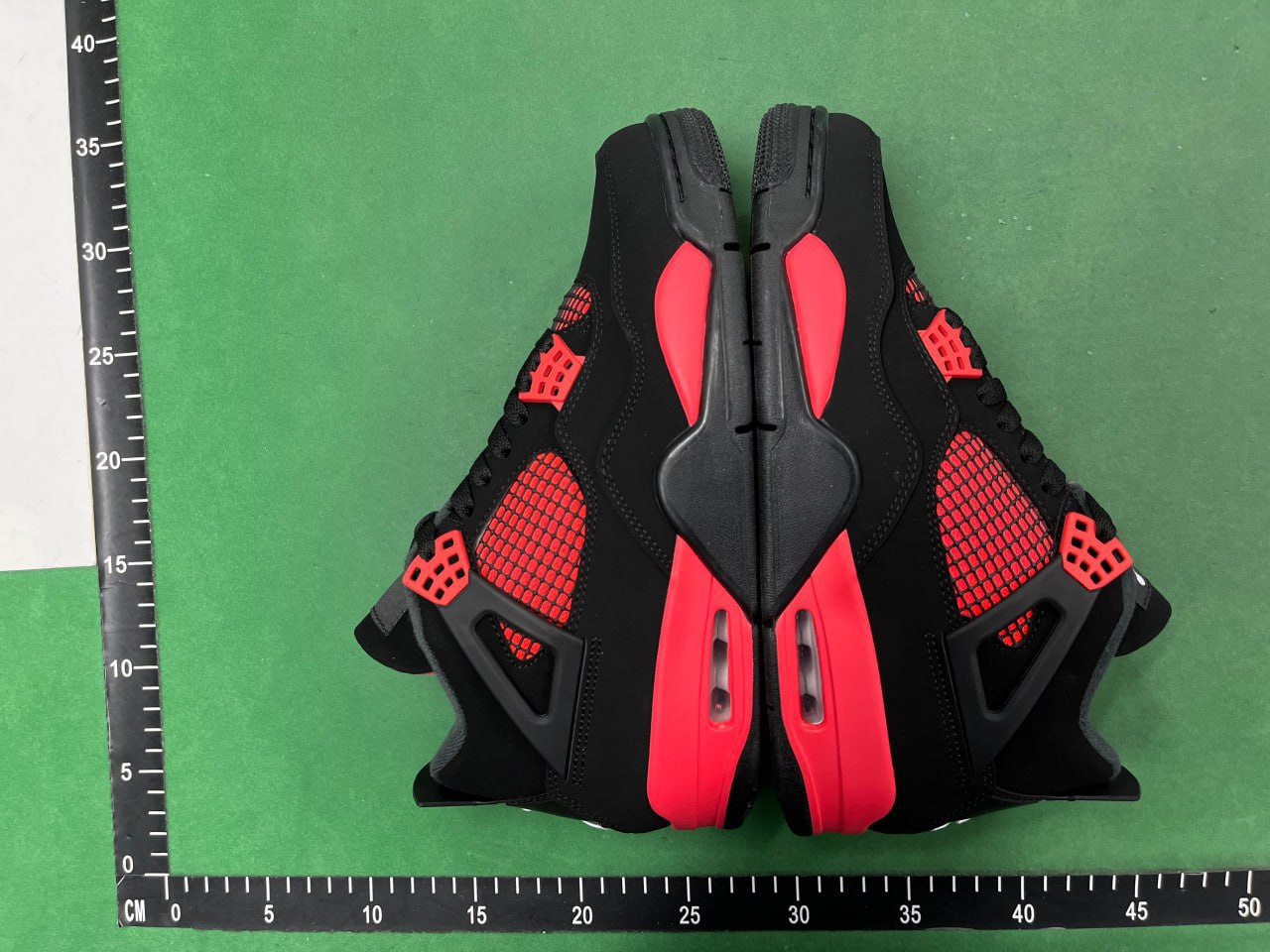 KXKZ  JORDAN4 - 4