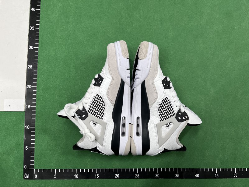 KXKZ  JORDAN4 - 5