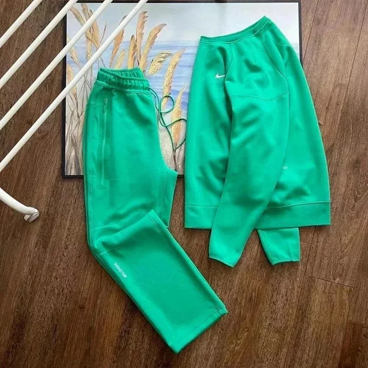 nike suit             