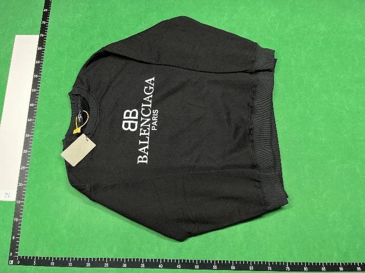 Balenciaga Sweater - 5