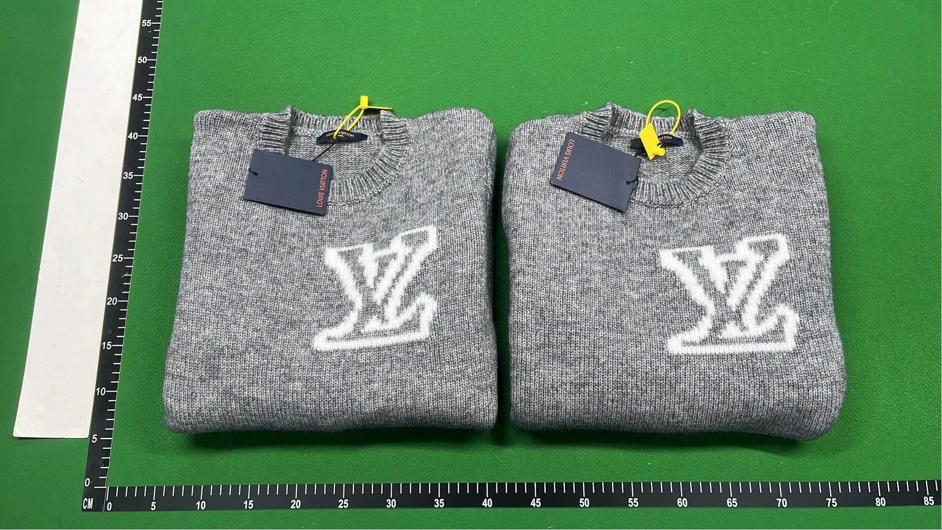 LV sweater - 4