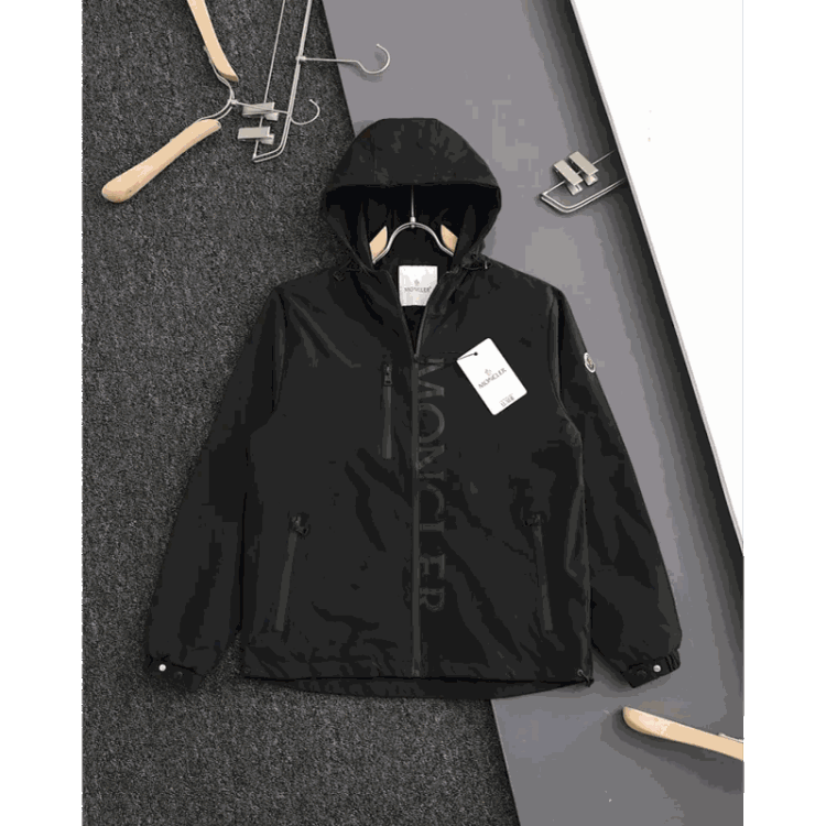  Under Armor Jacket