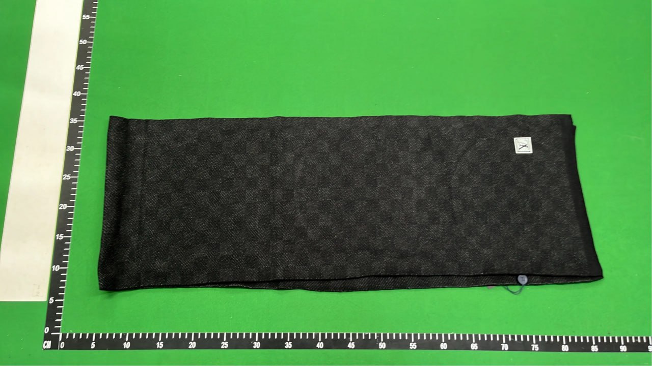 LV Louis Vuitton Beanie & Scarf - 3