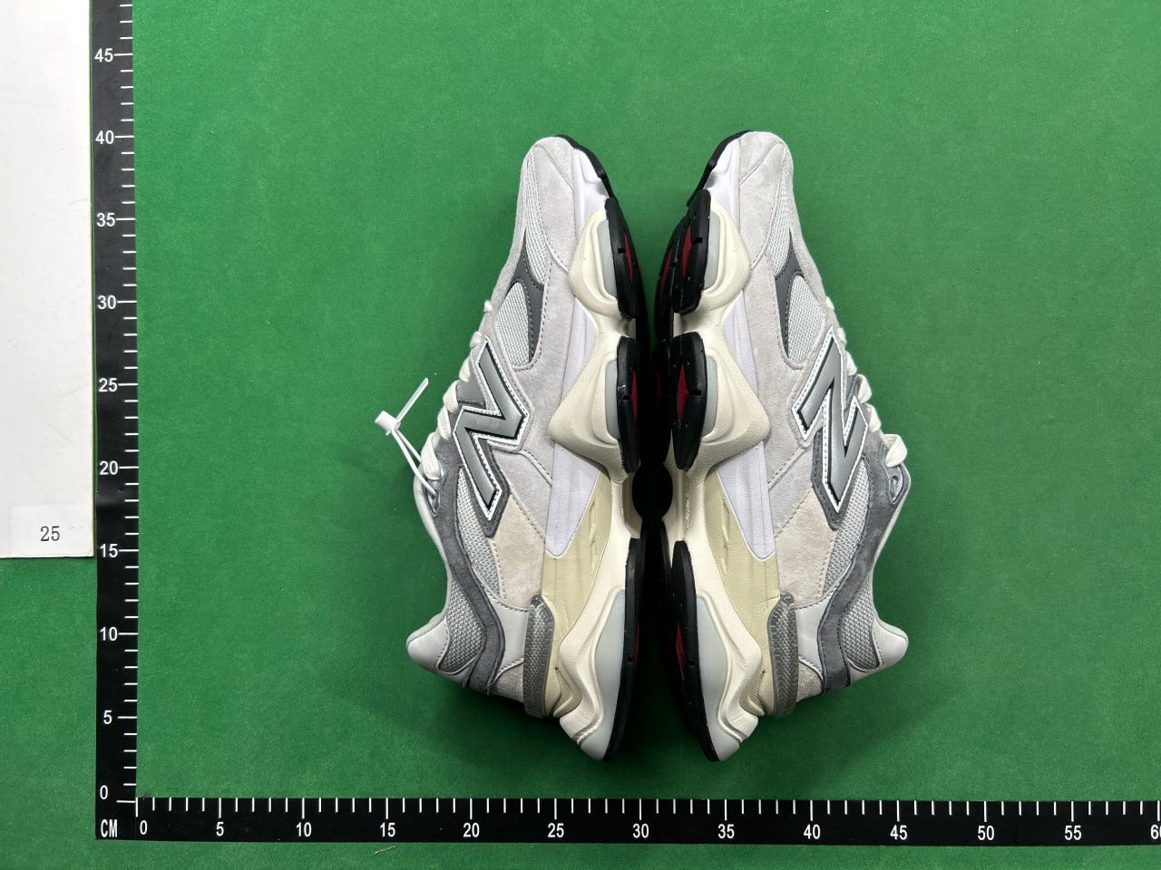  NB9060 shoe - 5