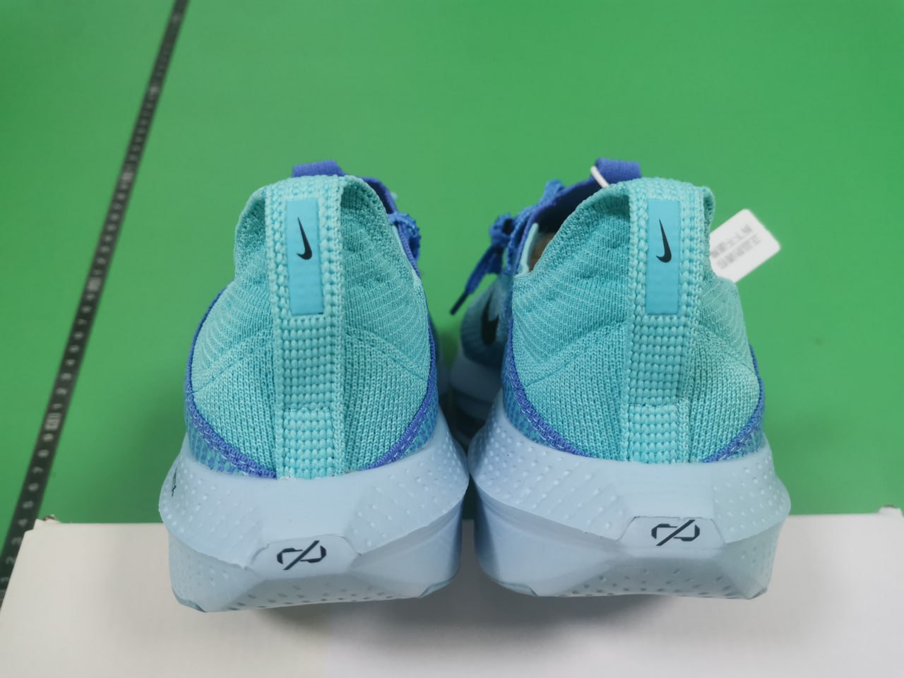  NIKE - 4