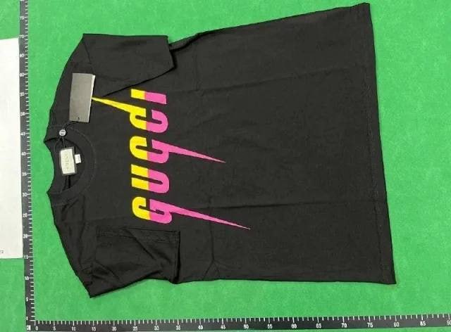 Gucci T-shirt   (37 CP) - 3