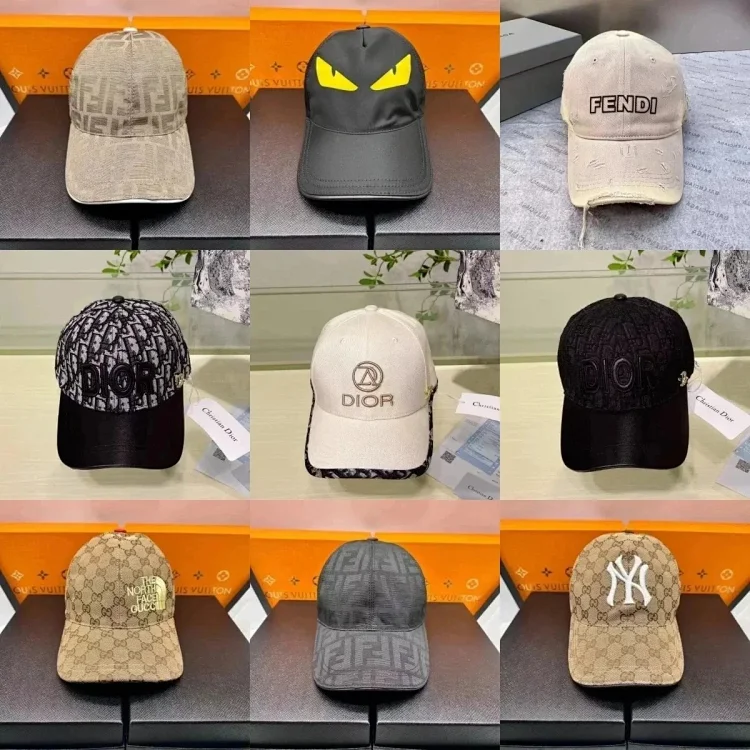 Dior cap  (TOP 40 style)
