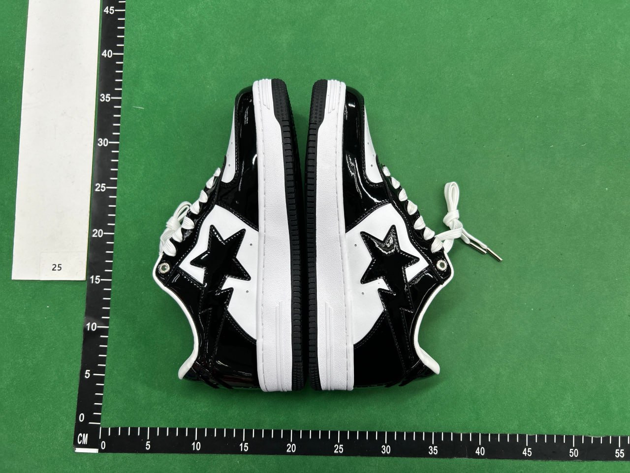 A BATHING APE (OG 40 style) - 2