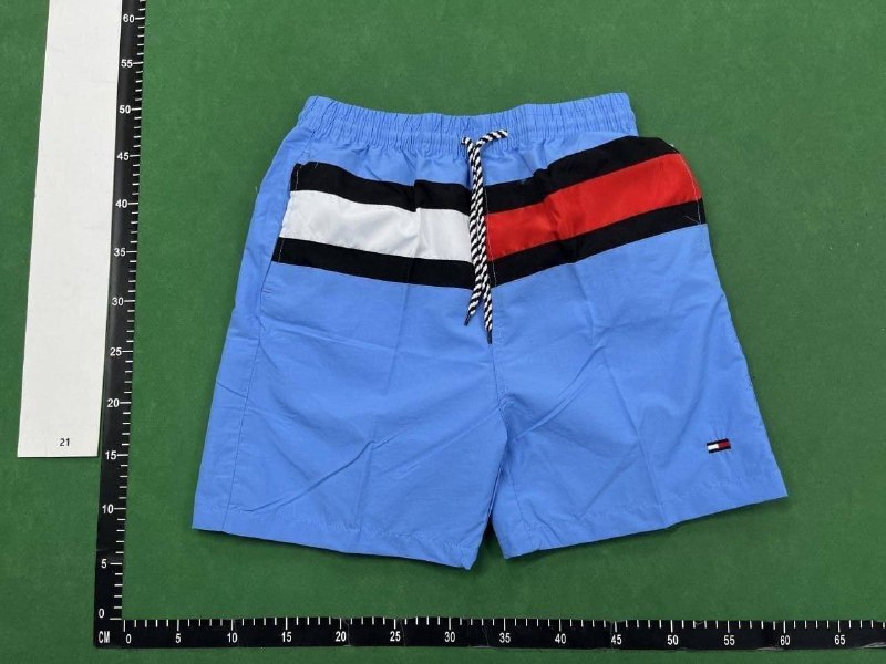 Tommy shorts  (40 CP) - 2