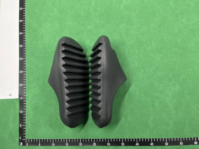 Yezzy 350 Slide - 3