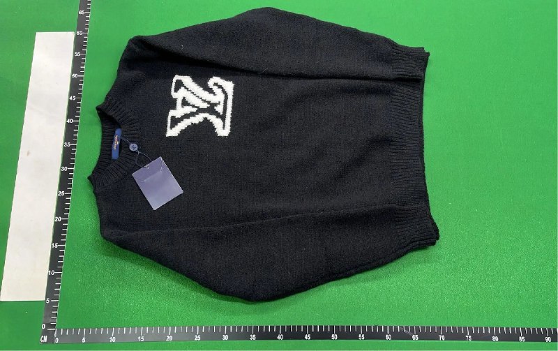 LV sweater - 2