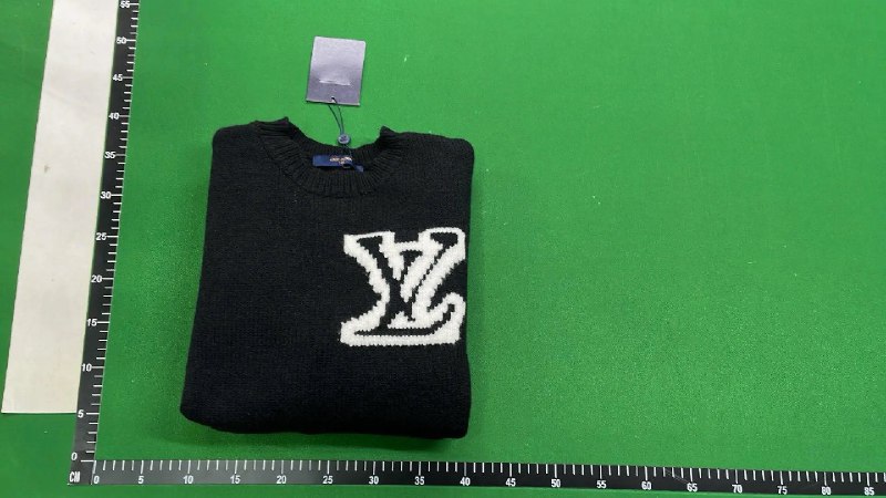 LV sweater - 5